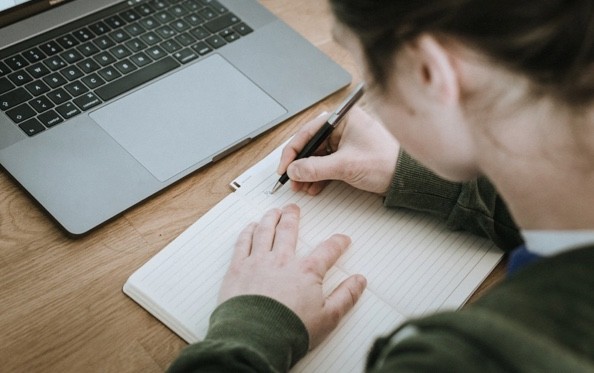 giúp con chọn trường vào đại học