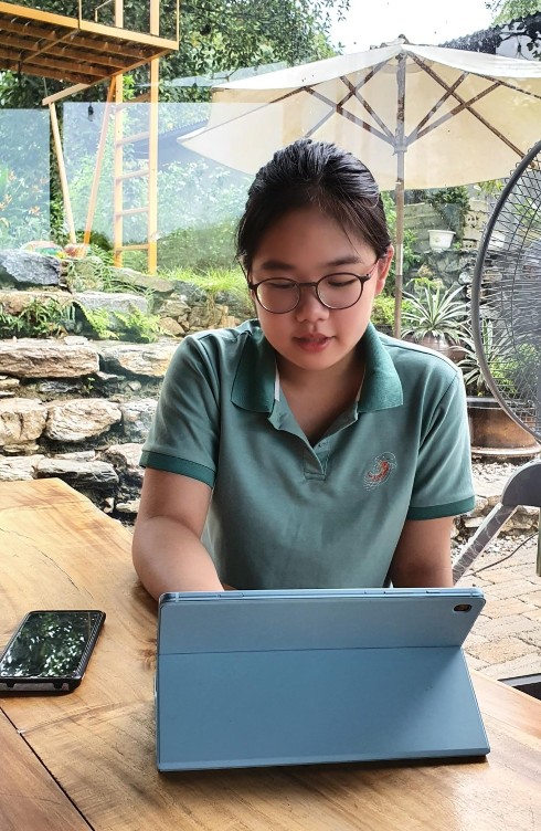 Bùi Ngọc Hà học chương trình FUNiX và biết cách đặt mật khẩu mạnh khi vào mạng, tránh bị tấn công và đánh cắp thông tin.