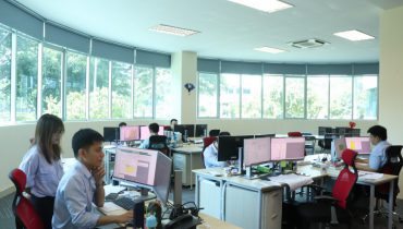 Vina Takeuchi - công ty con tại Việt Nam của Công ty Cổ phần xây dựng Takeuchi (Nhật Bản) luôn dành ngân sách để hỗ trợ nhân viên có đam mê phát triển kiến thức nhằm hỗ trợ trực tiếp cho công việc, cũng như học tập tiếng Nhật để chủ động giao tiếp và làm việc. 