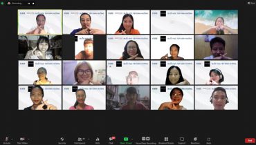 Tối 12/9, FUNiX có một buổi Orientation - Học tập định hướng rất đặc biệt, với gần 100% học viên tham gia là nữ. Các bạn là 260 thành viên cuộc thi SheCodes Hackathon 2021, tham gia Khoá học “Xây dựng Website đầu tiên”.