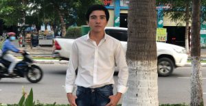 Từ một công nhân may, Lê Đình Văn đã trải qua một hành trình đầy nổ lực trở thành lập trình viên tại FPT Software. Cùng nghe anh kể về những Mentor FUNiX đã đồng hành cùng anh trên chặng đường này.