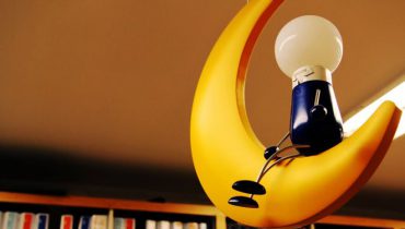 Bóng đèn thông minh có nhiều tính năng tuyệt vời nhưng bạn có biết nó có thể khiến mạng gia đình của bạn gặp nhiều rủi ro không?