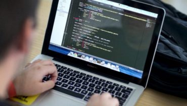 laptop cho lập trình viên