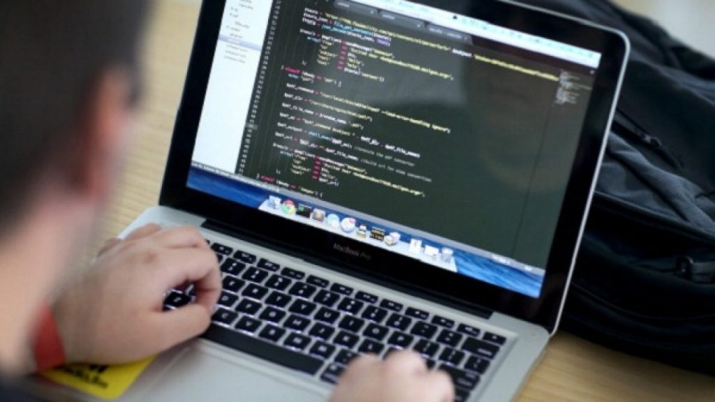 Sinh viên non-IT học thêm CNTT 