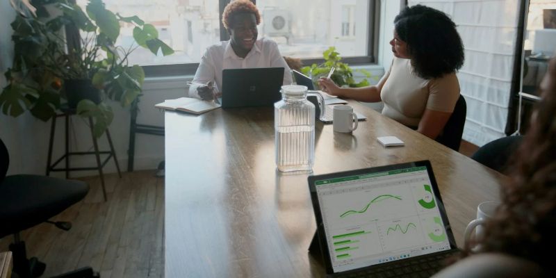 Làm thế nào để mở một tệp Excel và đọc dữ liệu từ nó bằng Python?
