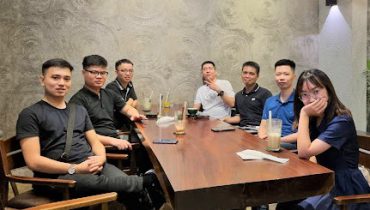 Buổi xCoffee Hà Nội, nằm trong chuỗi hoạt động offline giúp gắn kết Mentor và xTers, đã diễn ra thành công vào tối thứ bảy ngày 09/07 dưới sự dẫn dắt của Phạm Huy Hùng - một lập trình viên Backend giàu kinh nghiệm với niềm đam mê chia sẻ kiến thức.