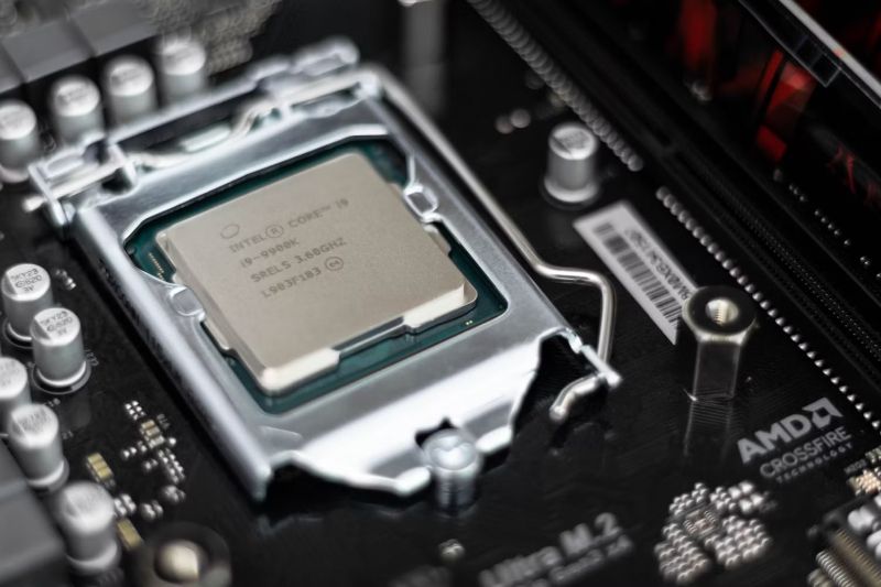 Chip Alder Lake mới của Intel đi kèm với hai bộ lõi CPU: E-Core và P-Core. Nhưng tại sao lại có hai loại lõi trong cùng một CPU? Hãy tìm hiểu cùng FUNiX. 