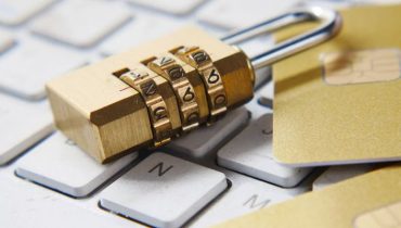 Windows 11 chắc chắn tốt hơn so với các phiên bản trước đó về tính bảo mật. Dưới đây là một số cách để tăng cường bảo mật của Windows 11 lên cao hơn nữa.