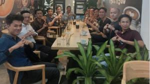 Mentor Nguyễn Ngọc Long truyền cảm hứng tại xCoffee tháng 4