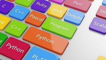 Cần học ngôn ngữ lập trình nào để trở thành Developer chuyên nghiệp