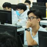 Học sinh lớp 12 nên bắt đầu học AI từ đâu?